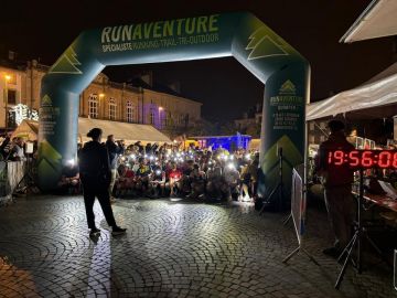 | Retour en images sur notre dernier week-end 📸 |

La ligne de départ de la Kemper Urban Noz Trail - Quimper Triathlon 👻
La ligne de départ et d'arrivée de...